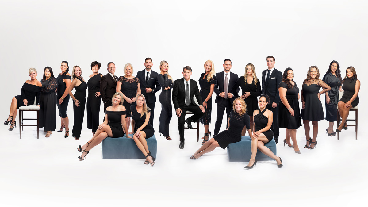 NPS_Photo_Group-Standing